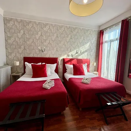Regina Boutique Hotel 3*