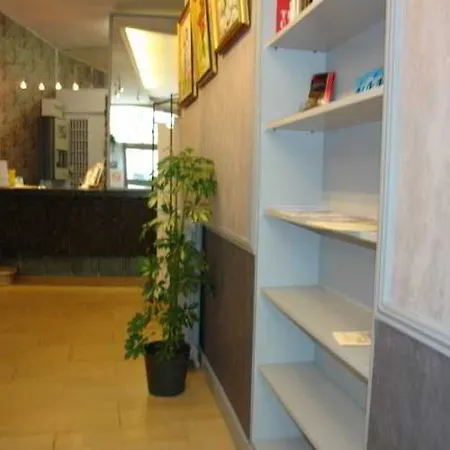 Otel Regina Boutique Avinyon