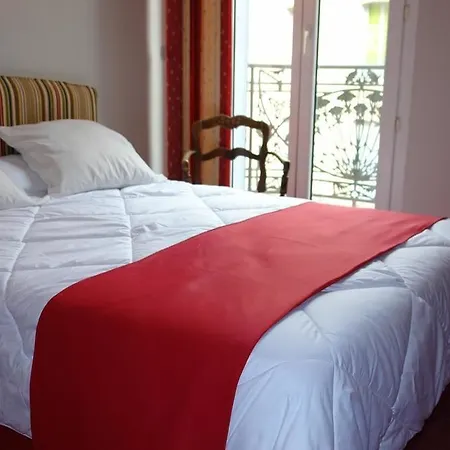 Regina Boutique Hotel 3*