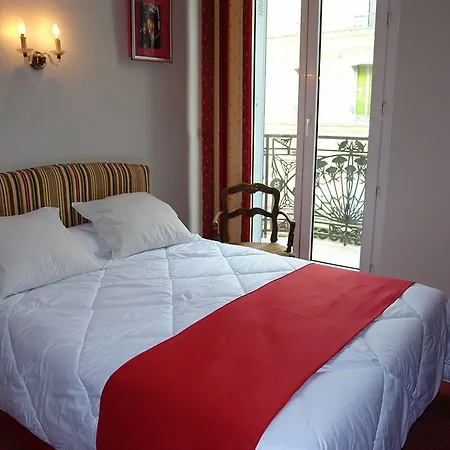 Regina Boutique Hotel 3*